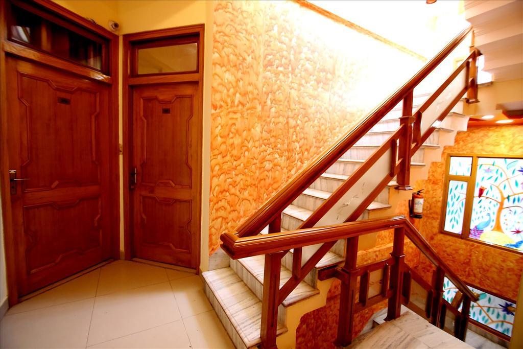 Hotel Sunshine Харидвар Экстерьер фото